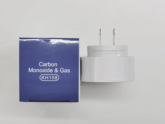 Vilfet Carbon Monoxide Detectors & Natural Gas Detector, 4-in-1 Carbon Monoxide Detectors Plug in, Gas Leak Detector with Dual Alarms, Temperature & Humidity Sensor for Home, RV, Black, 1 Pack