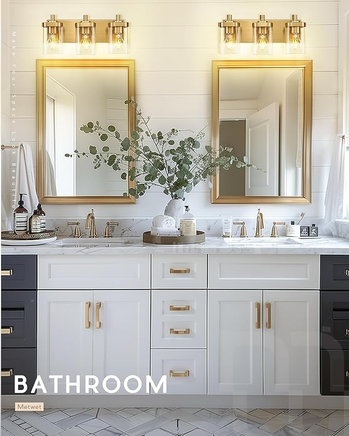 METWET Bathroom Light Fixtures Over Mirror, 3-Light Brushed Gold Vanity Light with Square Clear Glass Shade, Modern Wall Sconces, Vanity Lighting Fixtures, VL194-BG-3