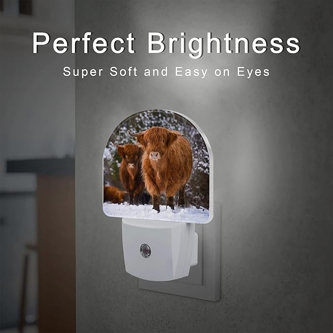 sndheke Highland Cow Night Light for Kids, Winter Wild Animals Night Light Plug in with Dusk to Dawn Sensor, 0.5w Energy Saving Sleep Friendly Nightlight for Hallway Stairway Kitchen Bedroom