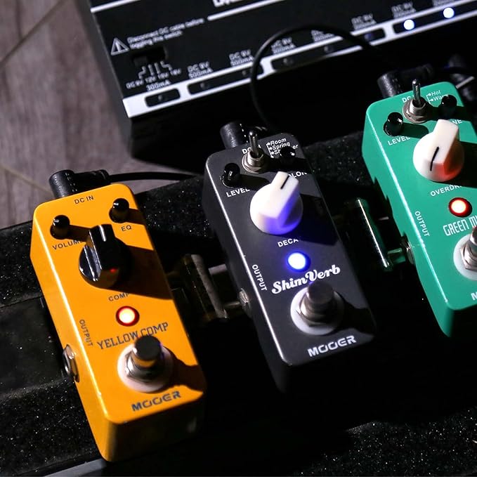 MOOER Yellow Compressor Comp guitar pedal bass compressor, True Bypass guitar compression, adjustable EQ and volume, portable mini size.
