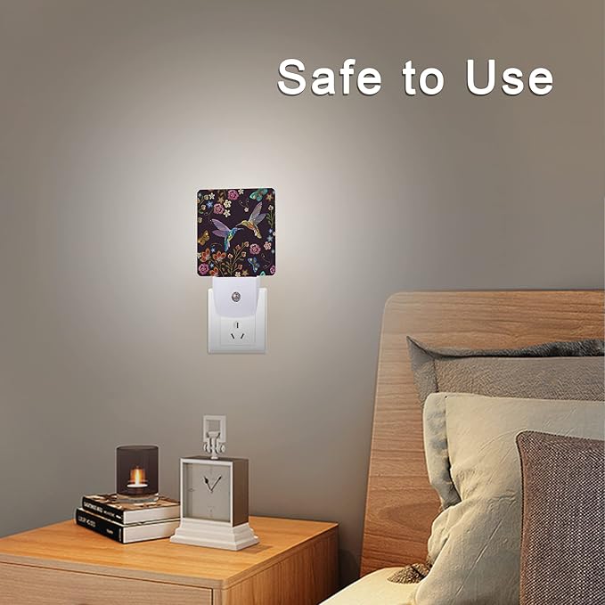 Smoaffly Vintage Hummingbird Butterfly Flowers Night Light Plug-in LED Nightlights Auto Sensor Night Lamp Dusk-to-Dawn Lamp Home Decor for Nursery Children Girls Boys