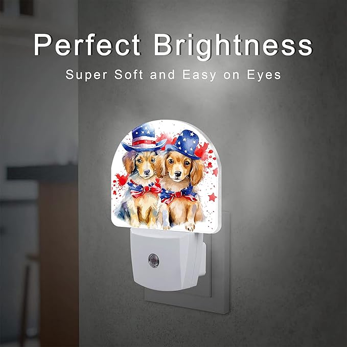 sndheke USA Flag Dog Couple Night Light Plug into Wall, American Patriotic Cute Dogs Dusk to Dawn Night Light Plug in,0.5w Energy Saving Sleep Friendly NightLight for Kids Boys Girls Home Decor