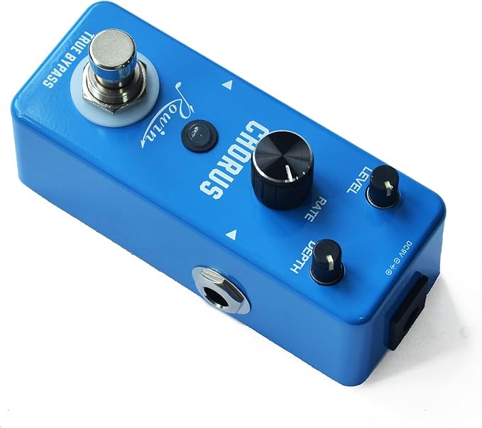 Rowin Analog Chorus Pedal for Electric Guitar Bass True Bypass LE-304